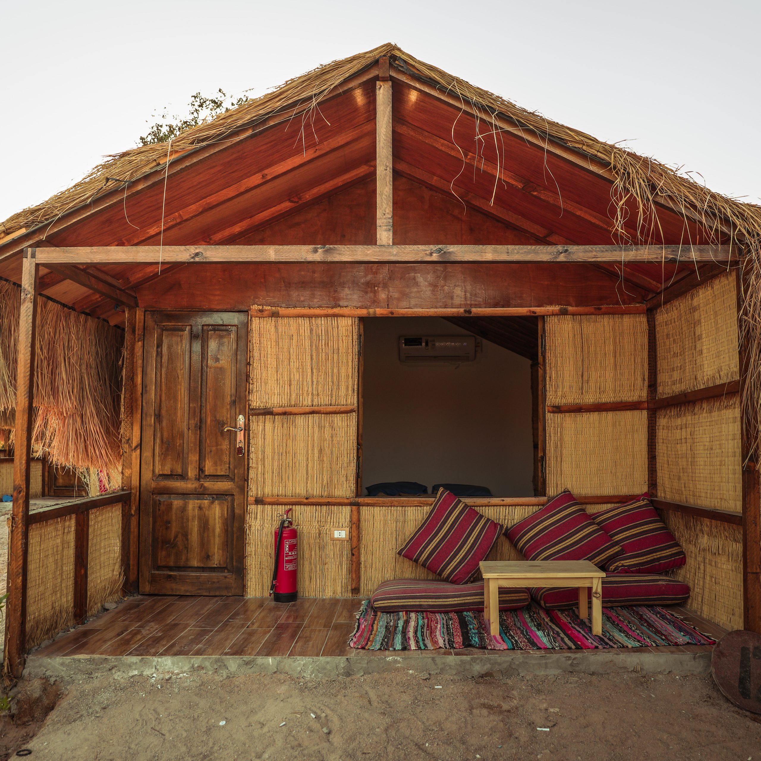 Hut second line with Garden View